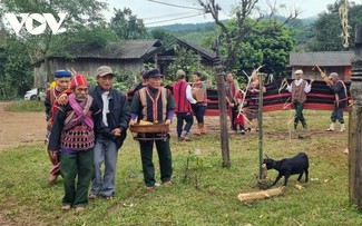 Pa Co people celebrate “sacred connection with Mountain God”