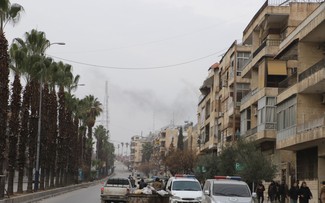 US military intensifies strikes against IS forces in Syria