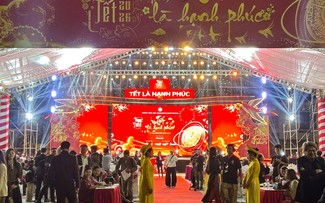“Tet is happiness” honors traditional values