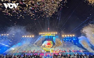 Art program showcases spiritual and historical legacy of Yen Tu