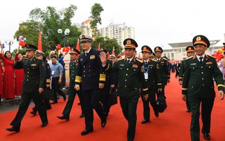 Vietnam, China forge solidarity through border defense friendship exchange