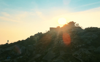 The touch of a thousand year