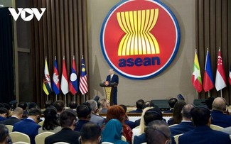 Vietnam – 30 year of integration and development with ASEAN 