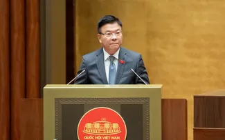 ベトナム国会、2026年のGDP成長率目標10%以上を決定