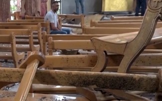 シリア中部のアラウィ派モスクで爆発 8人死亡、18人けが