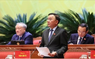 第14回党大会、文書討論を終了 内容について高い一致