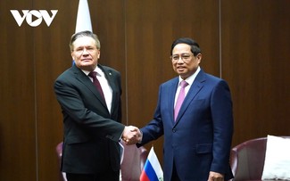 Premierminister Pham Minh Chinh trifft Generaldirektor von Rosatom Lichatschow