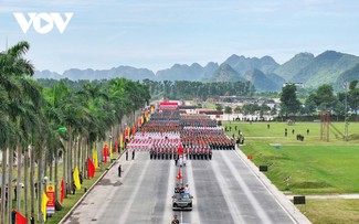 Rund 16.000 Offiziere und Soldaten nehmen an der zweiten Gesamtprobe für die Parade zum Nationalfeiertag teil