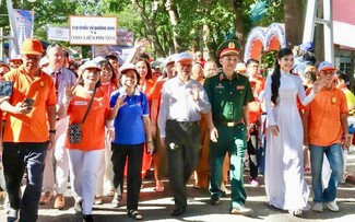 Über 5.000 Menschen bei Solidaritätsmarsch „Für die Agent-Orange-Opfer 2025“