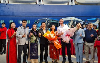 Quang Ninh empfängt erstes internationales Kreuzfahrtschiff der Saison auf der Route Beihai-Ha Long 