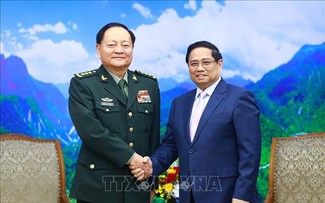 PM Vietnam, Pham Minh Chinh Menerima Wakil Ketua Komisi Militer Pusat Tiongkok, Zhang Youxia