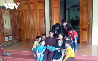 Người giữ chữ Sán Dìu ở vùng đất “Xứ trà“