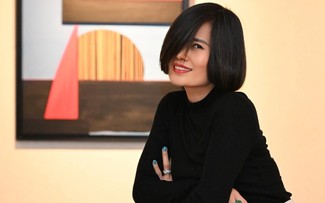 Nữ họa sĩ Liên Phạm “Dệt nên những mối liên kết” tại Paris