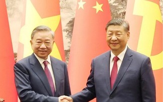 Vietnamese leaders congratulate China on 75th founding anniversary