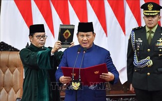 Indonesian president announces his Cabinet of 48 ministers