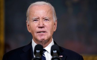 Biden pledges peaceful transition of power to Trump