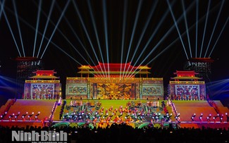 Vietnam’s first ancient capital featured in lively festival 