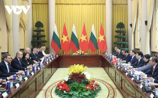 Vietnamese, Bulgarian presidents discuss ways to elevate bilateral relations 