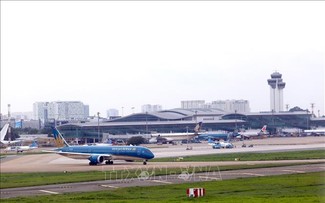 Hanoi-Ho Chi Minh City remains in world’s top 10 busiest domestic flight routes 