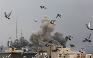 Middle East conflict enters day six