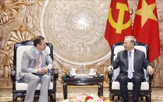 Vietnam considers US one of its top priority partners  