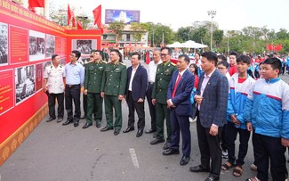 Exhibition highlights National Assembly, People's Council through elections 