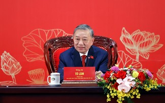 또 럼 당 서기장, “베트남이 국제 통합에 주도적 기여하고 도이머이(đổi mới) 사업을 지속할 것…”