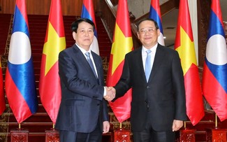 Đưa hợp tác kinh tế, thương mại và đầu tư trở thành trụ cột trong quan hệ Việt Nam - Lào