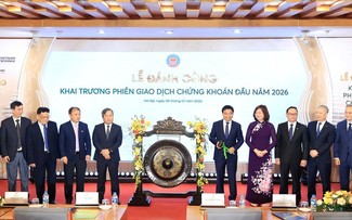 Khai trương phiên giao dịch chứng khoán đầu năm 2026