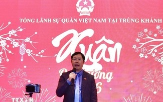 Xuân Bính Ngọ: Mang không khí Tết cổ truyền đến với cộng đồng người Việt tại Trùng Khánh, Tứ Xuyên