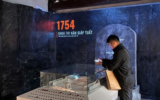 Sử đá lưu danh, công nghệ kể chuyện