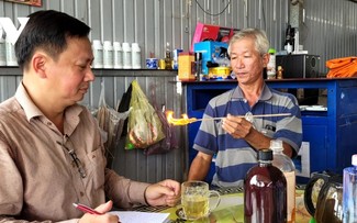 Mekong Delta mechanic turns waste into useful resources