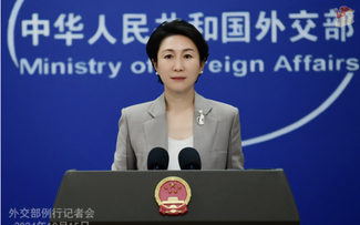 China urges de-escalation of tensions on Korean peninsula 