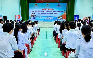 Student contest on maritime law launched in Quang Ngai province