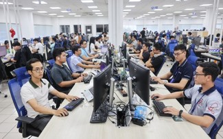 Vietnam business leaders prefers AI hiring more than global average, Microsoft reports