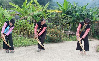 Khen panpipes echo Mong people’s soul