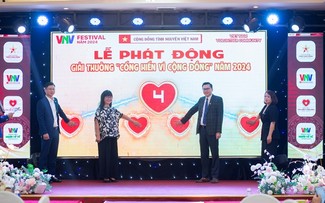 Lễ Tôn vinh và trao Giải thưởng “Cống hiến vì Cộng đồng” năm 2024