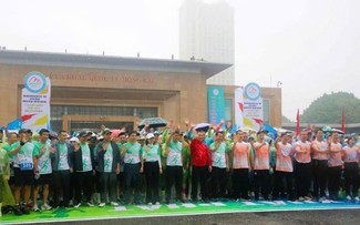 1.000 vận động viên tham gia chương trình Chạy giao lưu hữu nghị quốc tế Việt - Trung lần thứ 3