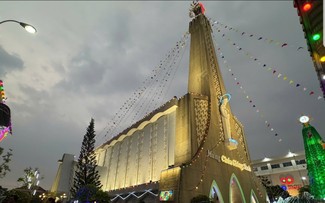 La Catedral de la Reina de la Paz se erige como emblema religioso y cultural de Long Xuyen