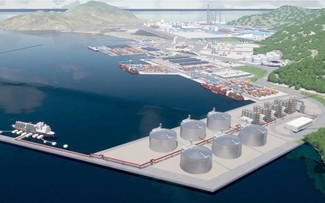 Khanh Hoa attire les investisseurs avec le méga-projet de centrale électrique au gaz naturel liquéfié de Cà Na, d’une capacité de 1.500 MW