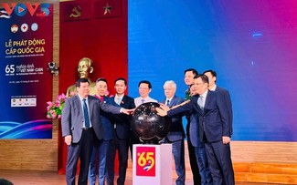 Lancement du programme national “65 ans d’amitié Vietnam – Cuba” pour soutenir le peuple cubain