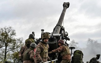 Quatre ans de conflit Russie–Ukraine: un chemin semé d’embûches vers la paix