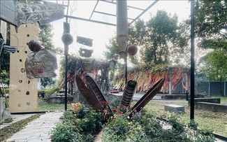 Faire réveiller la mémoire de guerre par le langage de l’installation contemporaine