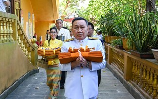 พิธีเชิญผ้าพระกฐินพระราชทานไปทอดถวายครั้งที่ 17 ในประเทศเวียดนาม