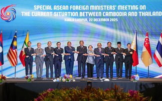 เวียดนามพร้อมร่วมมือกับอาเซียนเพื่อช่วยเหลือกัมพูชาและไทยฟื้นฟูสันติภาพ