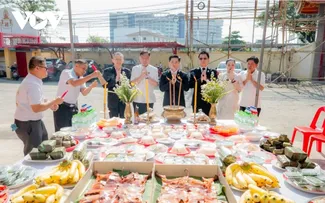 Kiều bào Thái Lan tri ân các anh hùng liệt sỹ