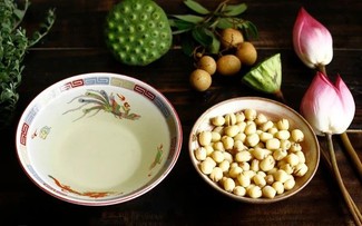 Chè Sen long nhãn của người Hà Nội