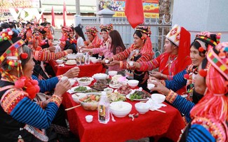 Sắc xuân Hồ Sự Chà – Tết cổ truyền độc đáo của người Hà Nhì