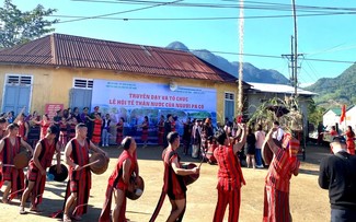 Lễ cúng thần Nước của người Pa Cô