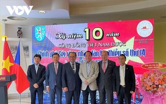 Hội người Séc gốc Việt - nhịp cầu kết nối văn hóa và giao lưu nhân dân CH Séc & Việt Nam   